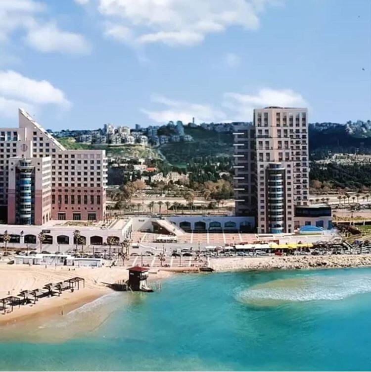 Suite On The Beach حيفا المظهر الخارجي الصورة