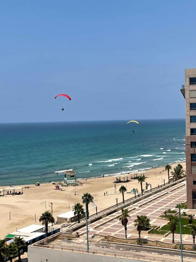 Suite On The Beach حيفا المظهر الخارجي الصورة