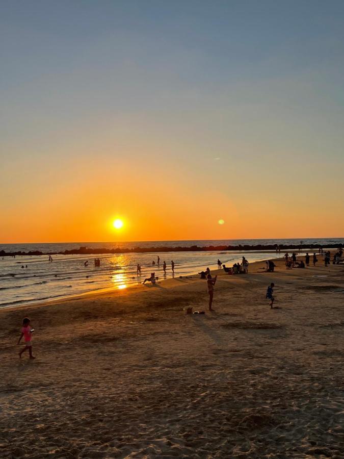 Suite On The Beach حيفا المظهر الخارجي الصورة