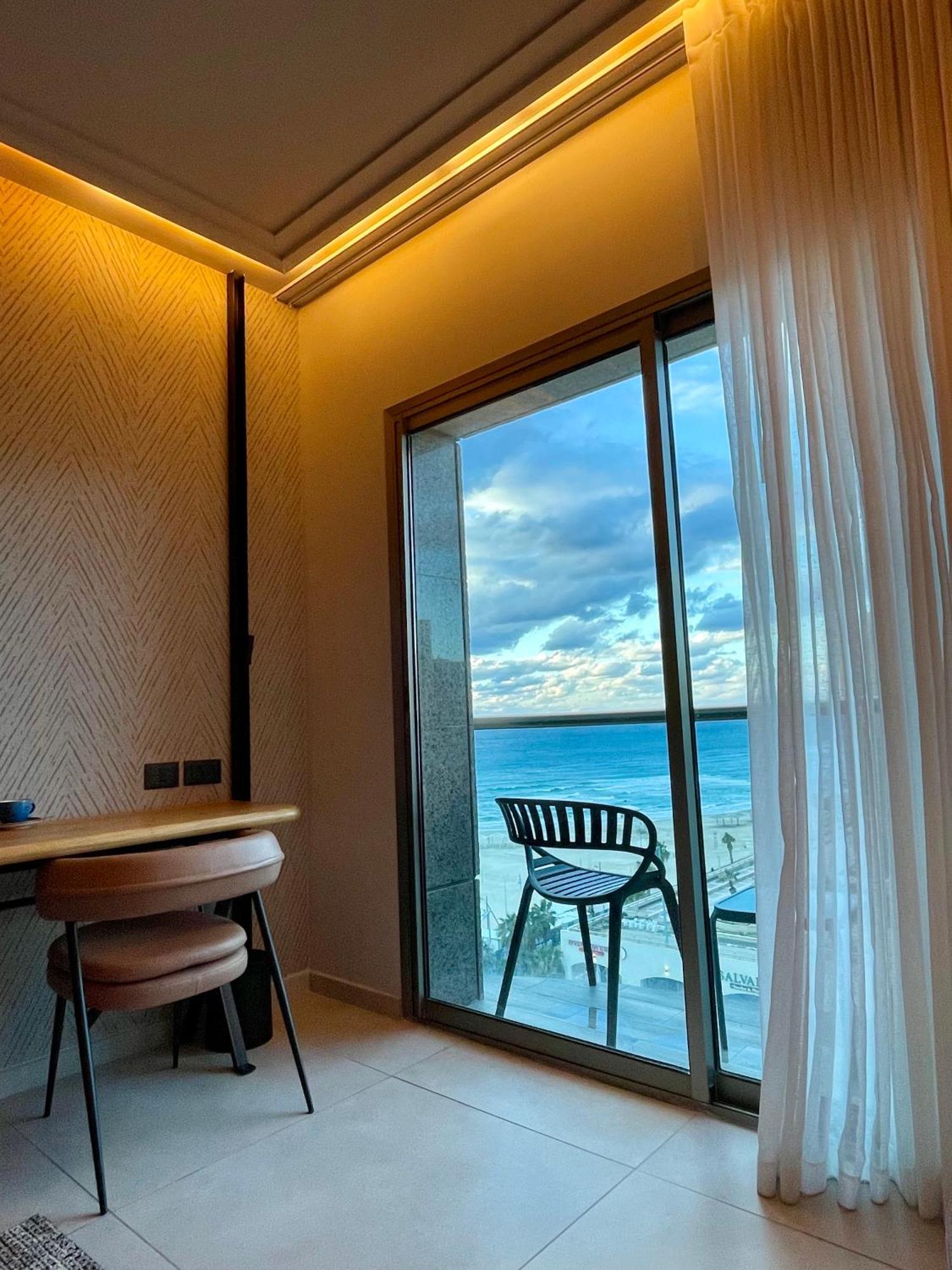 Suite On The Beach حيفا المظهر الخارجي الصورة